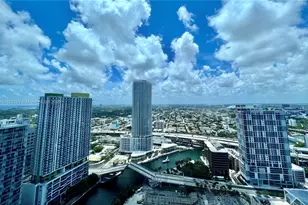 92 SW 3rd St, Miami, FL 33130 - Photo 12