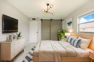 369 Saxony H, Delray Beach, FL 33446 - Photo 4