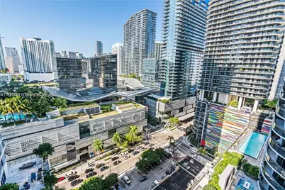 55 SW 9th St #1801, Miami, FL 33130 - Photo 40