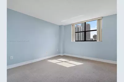 210 174th St #2005, Sunny Isles Beach, FL 33160 - Photo 32