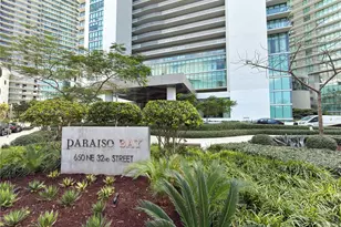 650 NE 32nd St, Miami, FL 33137 - Photo 1