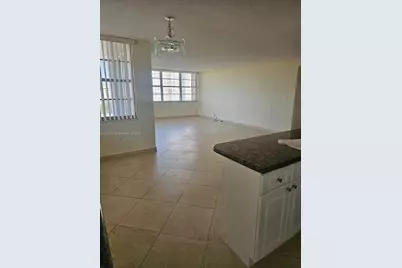 18011 Biscayne Blvd #1504, Aventura, FL 33160 - Photo 4