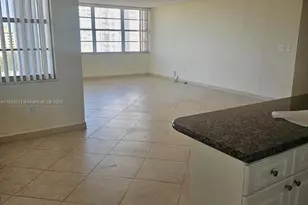18011 Biscayne Blvd, Aventura, FL 33160 - Photo 4