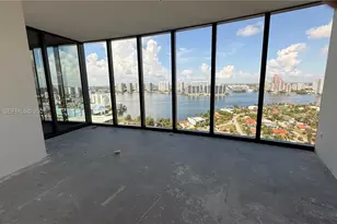 18555 Collins Ave, Sunny Isles Beach, FL 33160 - Photo 6