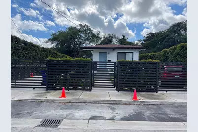 36 NW 52nd St, Miami, FL 33127 - Photo 36