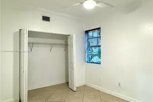 1559 Michigan Ave, Miami Beach, FL 33139 - Photo 20