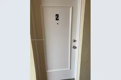 2008 Jackson St #D2, Hollywood, FL 33020 - Photo 2