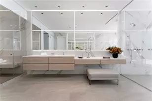 1045 N Venetian Dr, Miami, FL 33139 - Photo 14