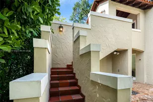440 Rosaro Ave, Coral Gables, FL 33146 - Photo 4