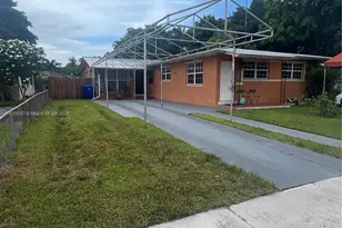 2815 SW 36th Ave, Miami, FL 33133 - Photo 2