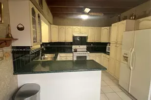 2815 SW 36th Ave, Miami, FL 33133 - Photo 12