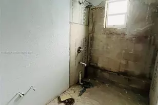 1344 W 10th St, Riviera Beach, FL 33404 - Photo 4