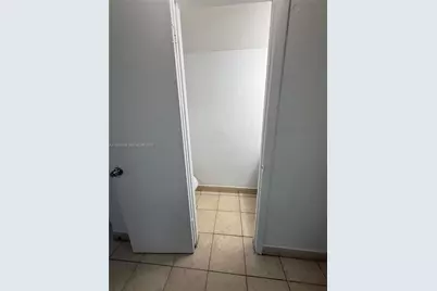 1305 W 53rd St #406, Hialeah, FL 33012 - Photo 6