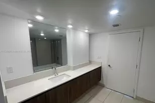 1025 92nd St, Bay Harbor Islands, FL 33154 - Photo 6