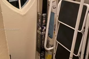 1549 SE 24th Ct, Homestead, FL 33035 - Photo 8