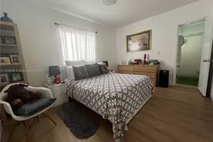 323 NW 105th St, Miami, FL 33150 - Photo 22