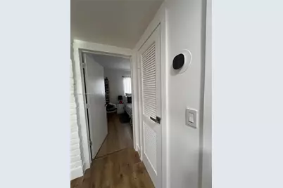 323 NW 105th St, Miami, FL 33150 - Photo 26