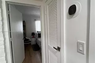 323 NW 105th St, Miami, FL 33150 - Photo 26