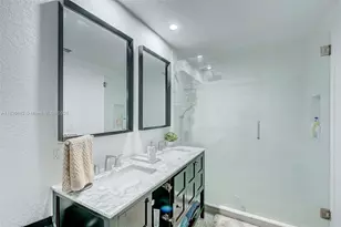 369 Caloosa Dr, Labelle, FL 33935 - Photo 14