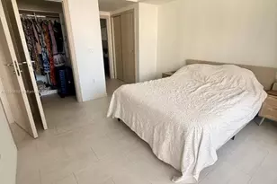 1000 Brickell Plaza, Miami, FL 33131 - Photo 12