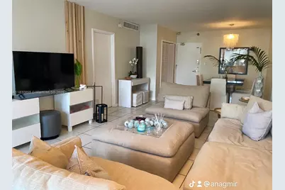 5161 Collins Ave #308, Miami Beach, FL 33140 - Photo 2