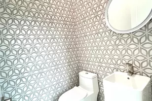 209 35th Ave NW, Naples, FL 34120 - Photo 8