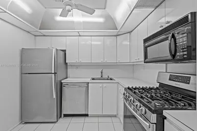 2030 S Ocean Dr #216, Hallandale Beach, FL 33009 - Photo 18