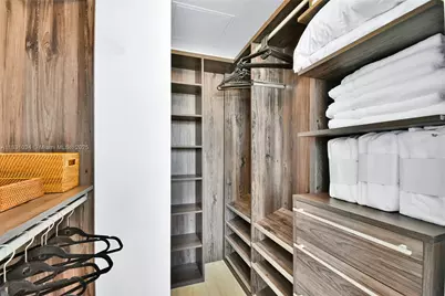 1300 S Miami Ave #3711, Miami, FL 33130 - Photo 6