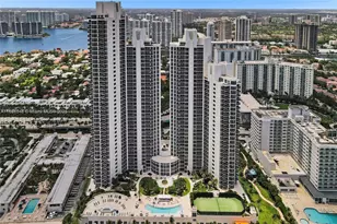 19111 Collins Ave, Sunny Isles Beach, FL 33160 - Photo 1