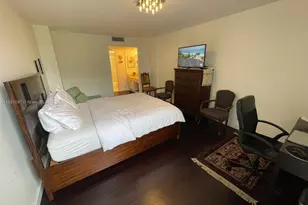 20335 W Country Club Dr, Aventura, FL 33180 - Photo 34