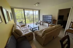 20335 W Country Club Dr, Aventura, FL 33180 - Photo 16