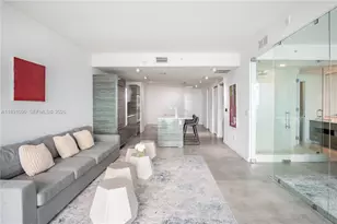 460 NE 28th St, Miami, FL 33137 - Photo 12