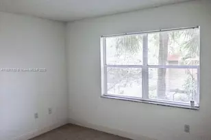 4255 N University Dr, Sunrise, FL 33351 - Photo 4