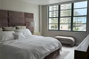 5700 Collins Ave, Miami Beach, FL 33140 - Photo 10