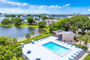 8895 Fontainebleau Blvd, Miami, FL 33172 - Photo 24