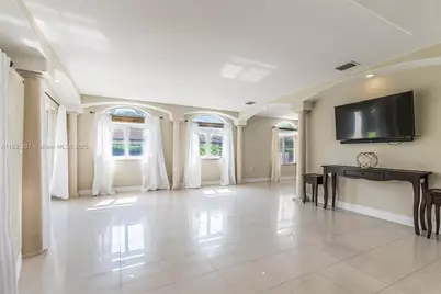 4665 SW 159th Ct, Miami, FL 33185 - Photo 12