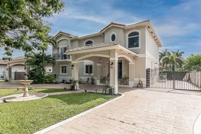 4665 SW 159th Ct, Miami, FL 33185 - Photo 2