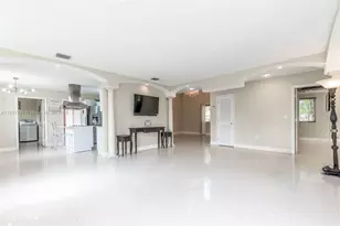 4665 SW 159th Ct, Miami, FL 33185 - Photo 16