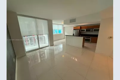 244 Biscayne Blvd #908, Miami, FL 33132 - Photo 2
