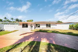 2001 NW 33rd St, Oakland Park, FL 33309 - Photo 22