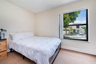 10114 NW 4th Ln, Miami, FL 33172 - Photo 10