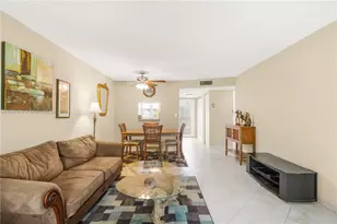 9261 Sunrise Lakes Blvd, Sunrise, FL 33322 - Photo 12