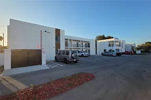 16955 SW 100th Ave, Miami, FL 33157 - Photo 2