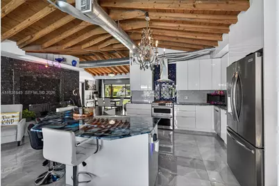 380 SE 1st Ter, Pompano Beach, FL 33060 - Photo 16