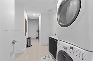 3250 NE 188th St, Aventura, FL 33180 - Photo 30