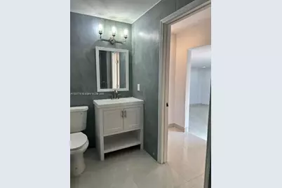 42 SE 10th Ter, Dania Beach, FL 33004 - Photo 36