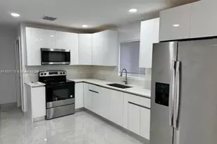 42 SE 10th Terrace, Dania Beach, FL 33004 - Photo 8