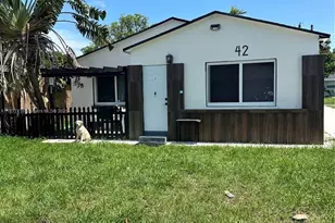 42 SE 10th Terrace, Dania Beach, FL 33004 - Photo 1