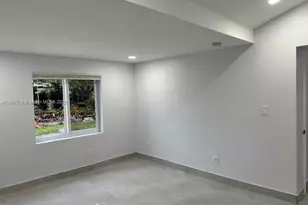 42 SE 10th Terrace, Dania Beach, FL 33004 - Photo 18