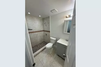 1236 SW 4th St, Miami, FL 33135 - Photo 24